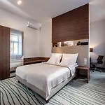 Plaza Boutique Hotel